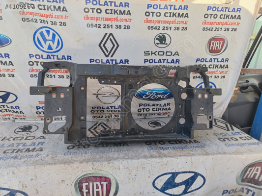 Volkswagen Polo Ön panel