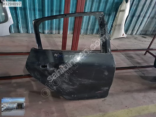 OTO CEM DEN PEUGEOT 208 ÇIKMA SAĞ ARKA KAPI