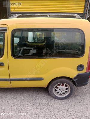 Renault Kangoo 2 sol arka çamurluk