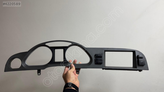 AUDİ A6 GÖSTERGE ÇERÇEVESİ