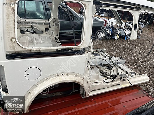 FORD CONNECT ARKA ÇAMURLUK SAĞ SOL ÇİFT SÜRGÜ MONTECAR
