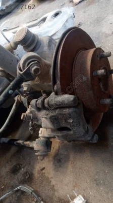 Honda Accord sağ arka fren klipleri çıkma
