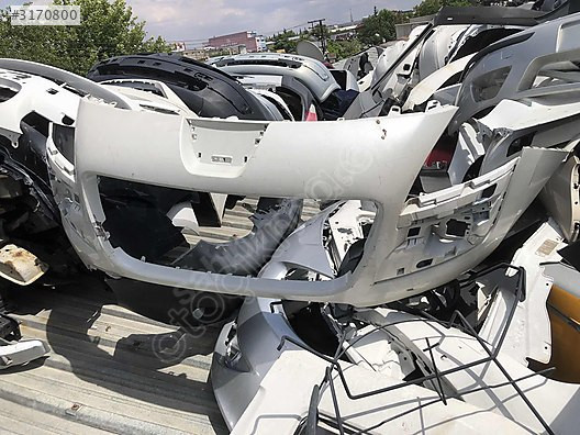 Peugeot 3008 ön tampon
