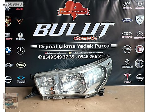 Toyota hilux sol far çıkma