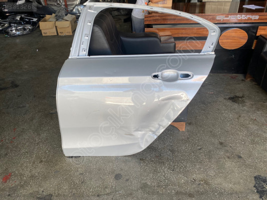 Fiat Egea orijinal çıkma sol arka kapı