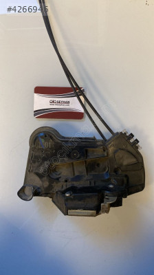 2017 toyota corolla sağ ön kapı kilidi