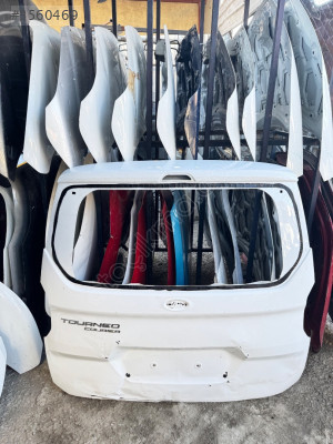 Ford Courier bagaj kapağı beyaz