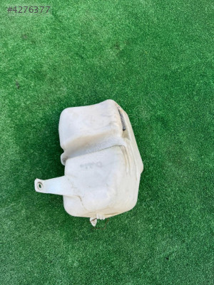 FİAT DOBLO CAM SU DEPOSU