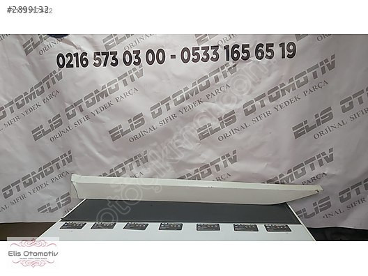 3V0853293 SKODA SUPERB KAPI ÇİTASI