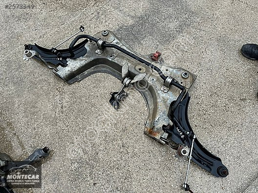 RENAULT CLİO 4 TRAVERS BEŞİK HATASIZ MONTECAR 2