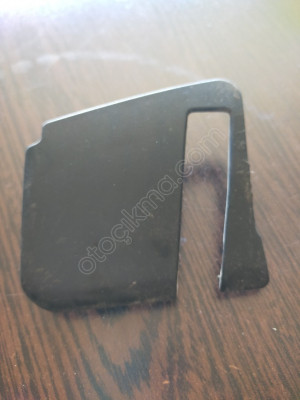 AUDİ TT BAGAJ MENTEŞE KAPAĞI SOL 8J8827279