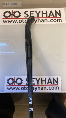 8V1955408C Audi A3 2017 sağ ön silecek kolu uzun