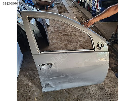 dacia dustet sag ön kapi orjinal