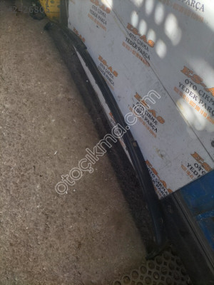 Volkswagen Polo çıkma arka Tampon bandı 2002-2009