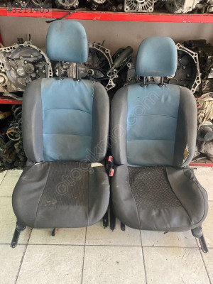 RENAULT CLİO 2 KOLTUK TAKIMI (ORJİNAL PARÇA)