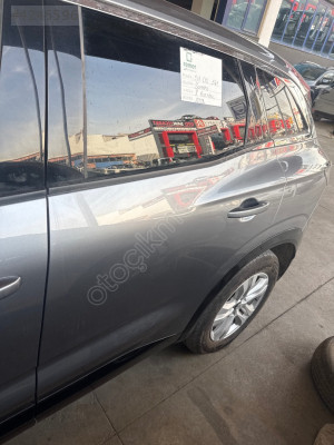 Renault austral çıkma sol arka kapı