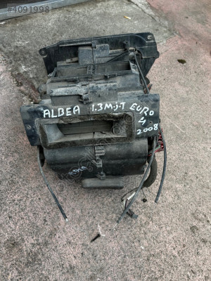 2008 albea kalorifer kutusu