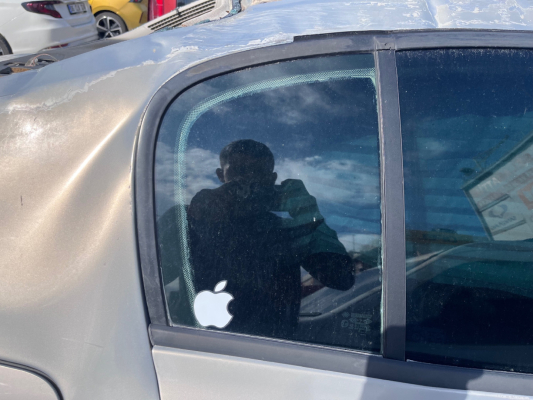 Renault Megane 2 sag arka kelebek camı