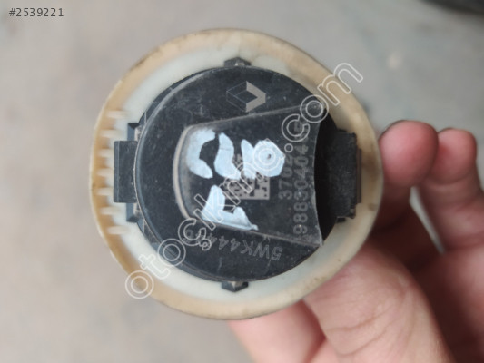 Renault Clio 4 darbe sensörü 98830448R
