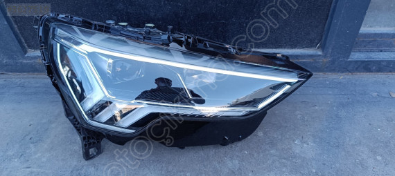 AUDİ Q3 ÇIKMA ORJİNAL SAĞ FAR 2019 - 2023