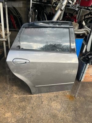 FİAT LİNEA SAĞ ARKA KAPI DOLU