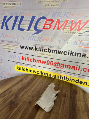 BMW G60 520İ ŞANZUMAN ALT MUHAFAZA TUTUCU 5A015D1