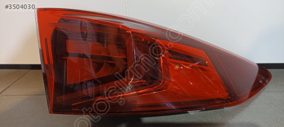 5FF945208 CUPRA FORMENTOR ORJİNAL SIFIR SÖKME SAĞ DIŞ LED STOP .