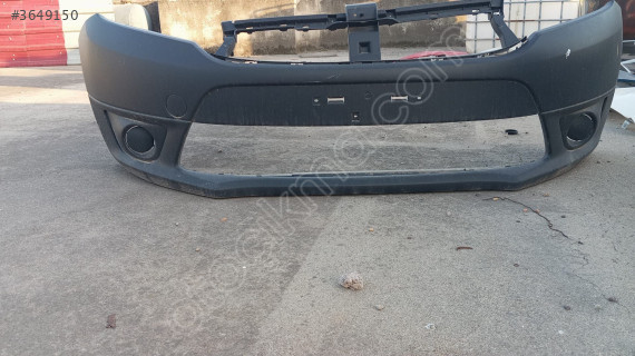 Dacia sandero ön tampon çıkma yedek parça