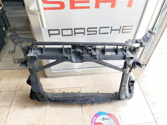 AUDİ A3 ÖN PANEL