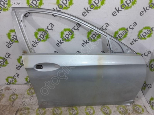 2012-2016 Mercedes E Serisi Sağ Ön Kapı (W213) - A2137220210