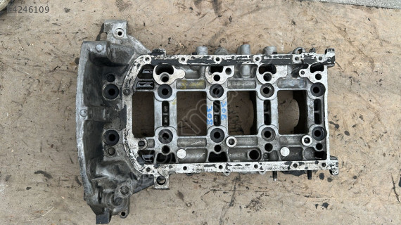 peugeot 308 2015 çıkma orjinal ara karter (son fiyat)