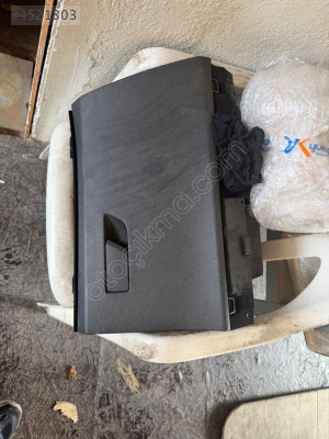 Renault Megane iki torpido  kapağı