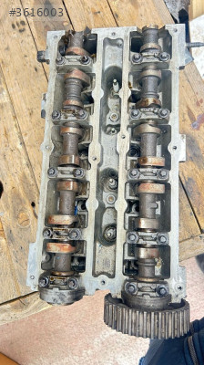97 model Mondeo 2.0 benzinli silindir kapak