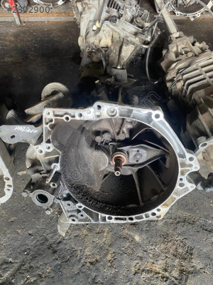 PEUGEOT PARTNER TEPE 1.6 HDİ KOMPLE ŞANZIMAN