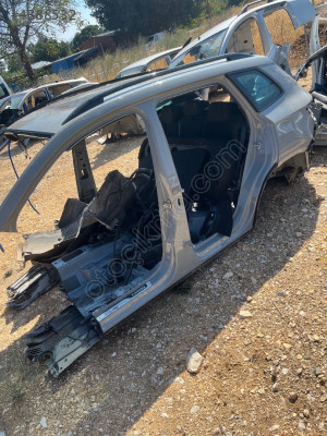 SKODA KAROQ SOL ARKA ÇAMURLUK KESME HATASIZ