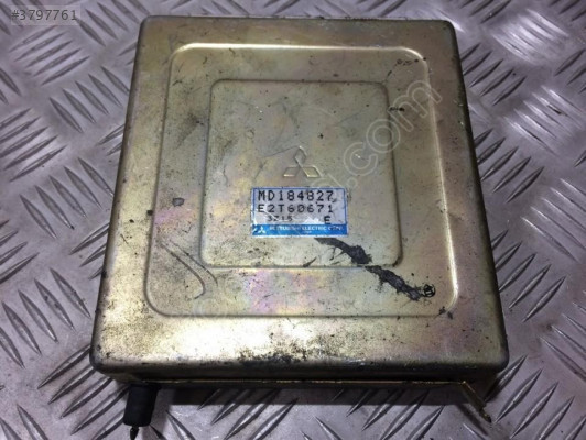 Mi̇tsubi̇shi̇ Galant - Motor Beyni / MD184827 / E2T60671