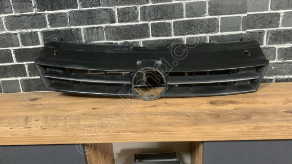 6R0853653 orjinal hatasız 2012-2018 vw polo ön panjur