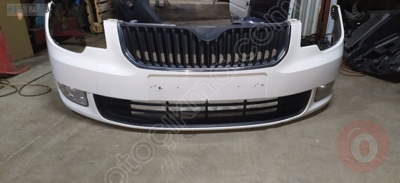 Skoda SuperB İçin Çıkma Ön Tampon Sökme Parçaları