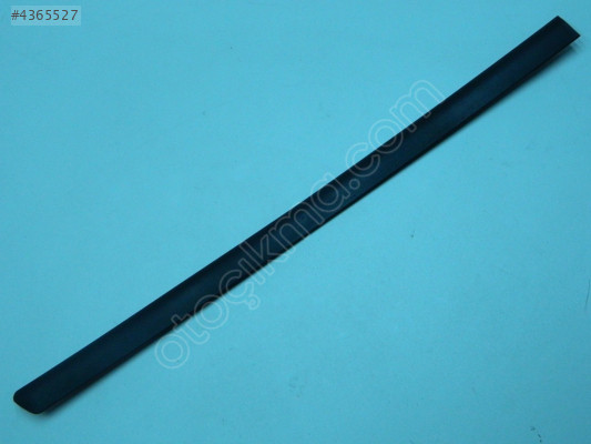 KAPI BANDI (arka sağ)PASSAT 97-00/PASSAT 01-05 3B0853754