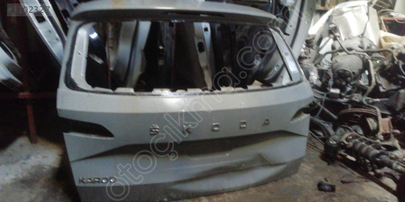 Skoda karog bagaj kapağı çıkma