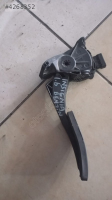 OPEL INSİGNİA A 1,6 BENZİNLİ GAZ PEDALI