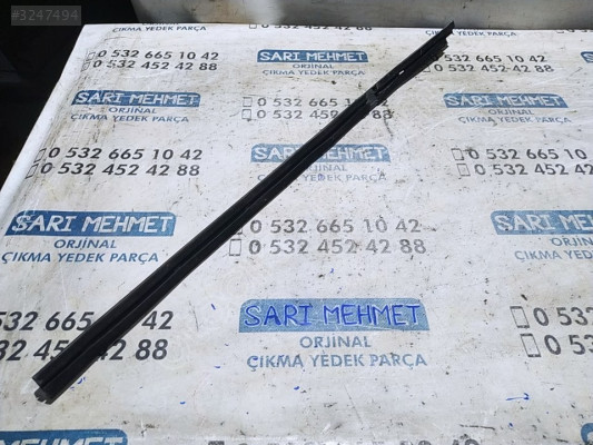 ÇIKMA KİA SORENTO SAĞ ARKA KAPI İÇ SIYIRICI