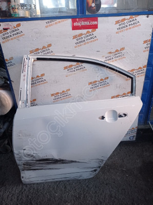 Toyota Corolla Çıkma Sol Arka Kapı Boş 2019-2022