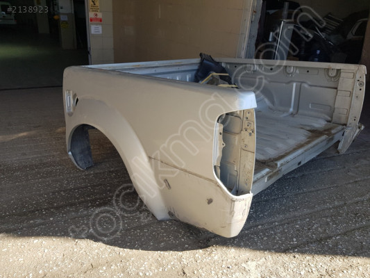 Nissan pickup arka kasa