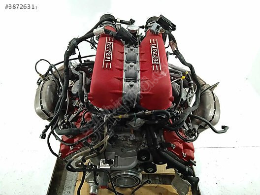 FERRARİ F458 ÇIKMA MOTOR İTALİA F136FB 10.000 KM