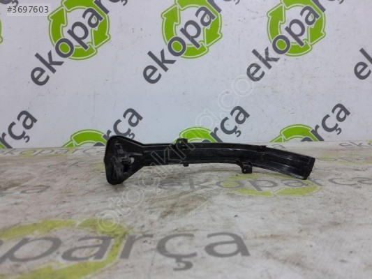 BMW X6 2019-2023 G06 Model Sağ Ayna Sinyali 51167414659