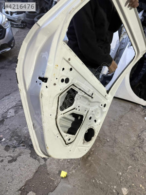 Dacia MCV sol arka kapı