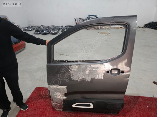 2019/2024 CİTROEN BERLİNGO GRİ SOL ÖN KAPI ORJINAL