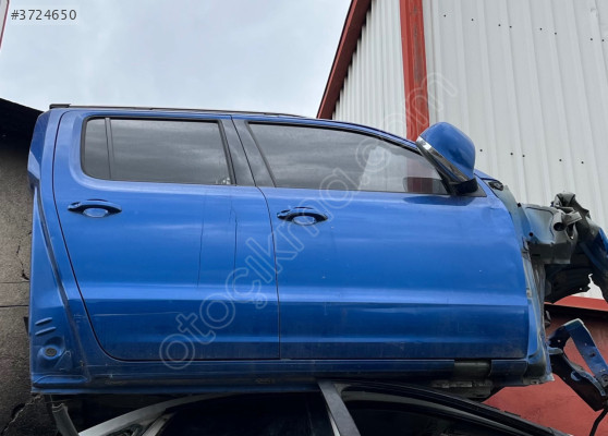 Wolksvagen amarok sağ ön kapı çıkma orijinal