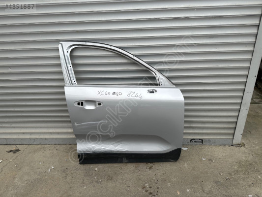 Volvo xc40 sağ ön kapı